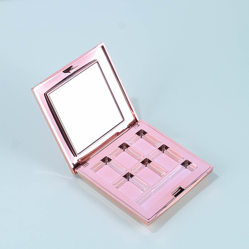 Square Clip-on 6-color Eyeshadow Palette With Mirror And Brush Slot - Image 3