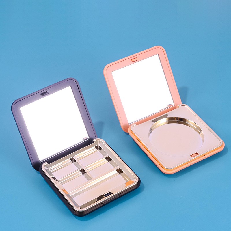 Square 3D Pattern Clasp Single-Compartment Eyeshadow Case - Image 4