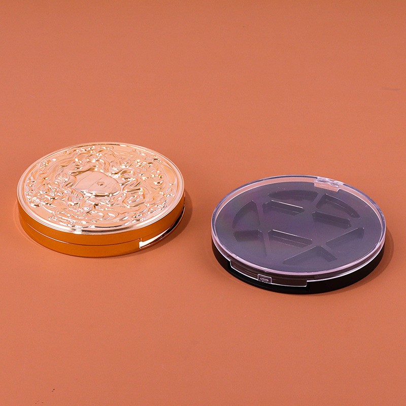 Retro-style Buckle Top Cover Engraved Nine-color Eyeshadow Empty Box Packaging Material - Image 2