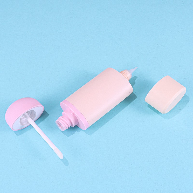 5g Double-ended Foundation Bottle With Sponge Head, Ceramic Head, And Brush Head