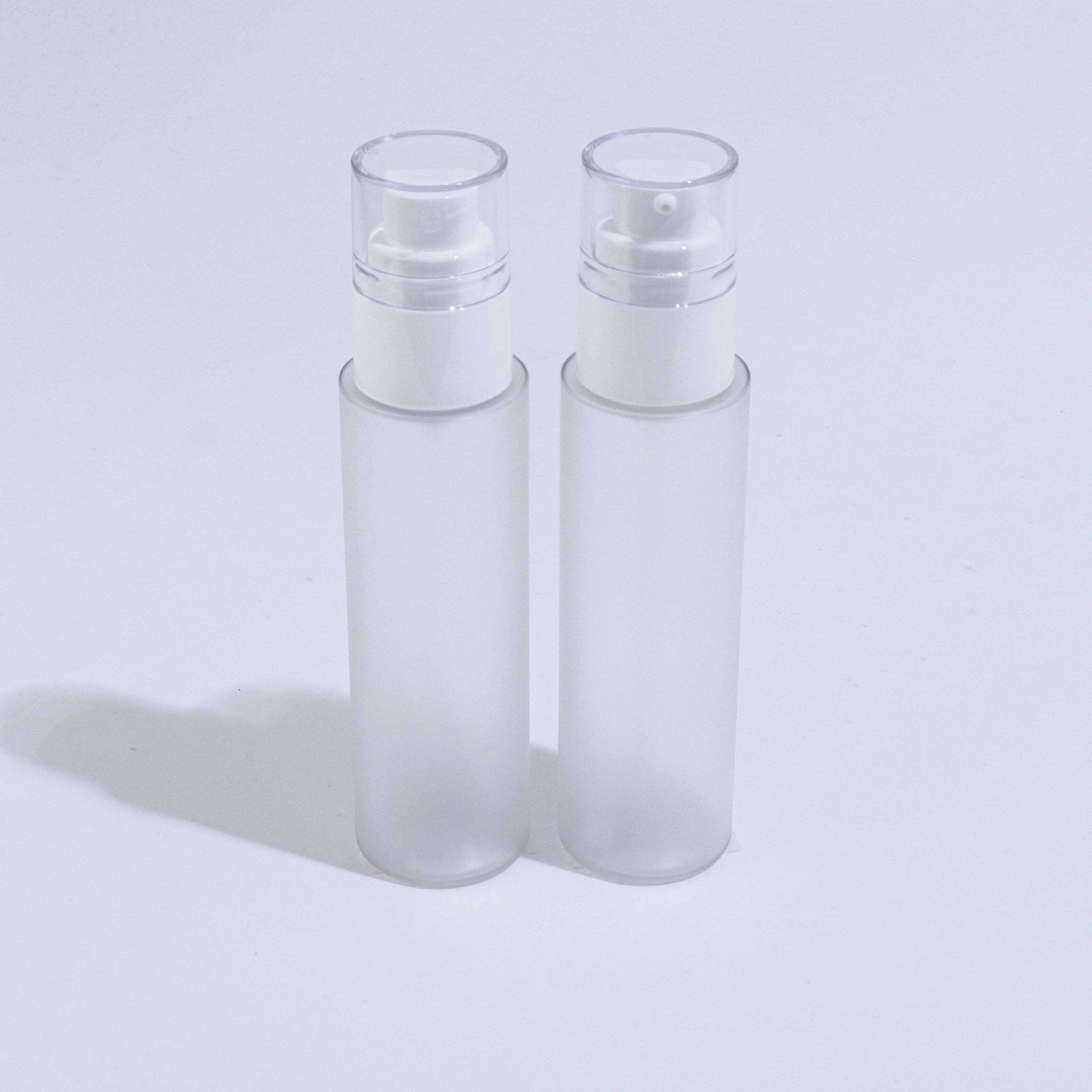 80ml Frosted Spray Bottle - Image 3